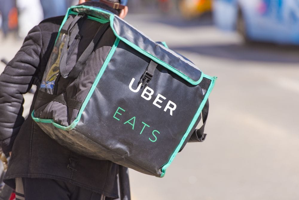 Carrefour et Uber Eats renforcent leur partenariat.