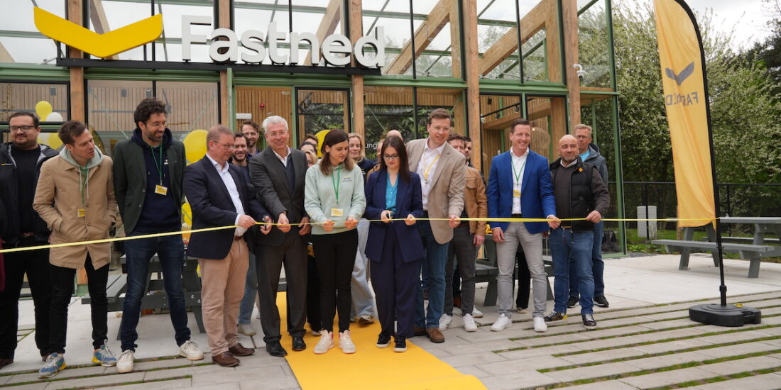 Fastned opens first motorway service station in Belgium: A glimpse into the future of electric vehicle charging.