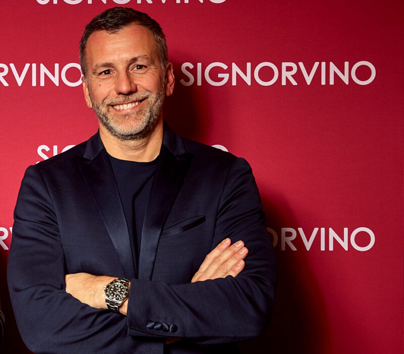 luca pizzighella signorvino calzedonia oniverse wine retail